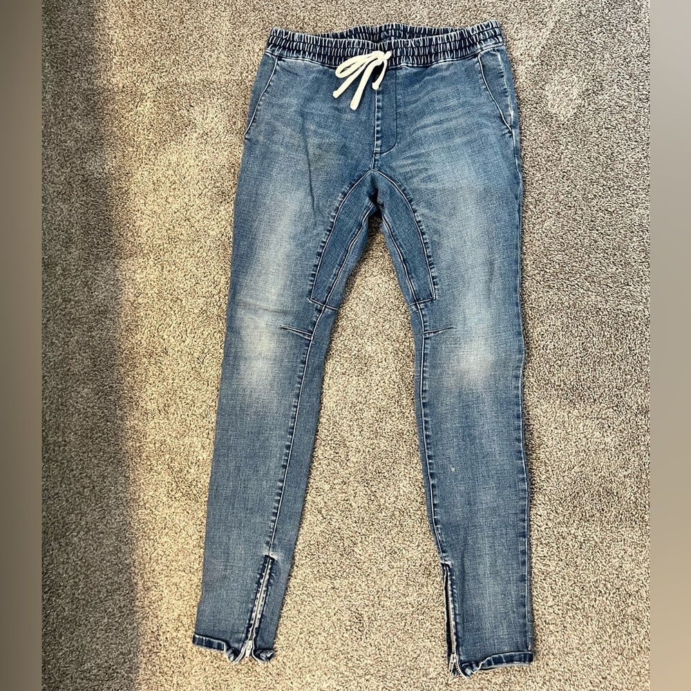 Men’s size medium joggers